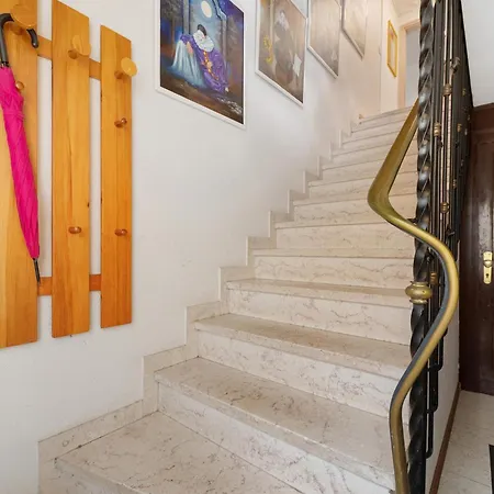 Apartment Haus Annenberg Monzelfeld