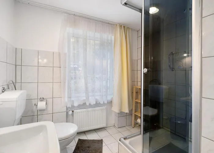 Haus Annenberg Apartamento Monzelfeld